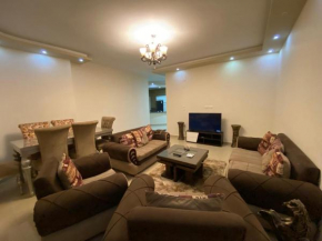 Modern design apartment 4 bedroom N4-sheikh Zayed شقة فندقية - الشيخ زايد- عوائل